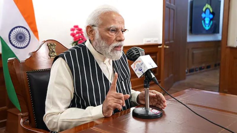 Mann ki Baat: ‘मन की बात’ में पीएम मोदी में किया ऑपरेशन सिंदूर का जिक्र, स्वस्थ सेहत पर जोर देते हुए कहा-‘फिट इंडिया ही स्ट्रॉन्ग इंडिया की नींव