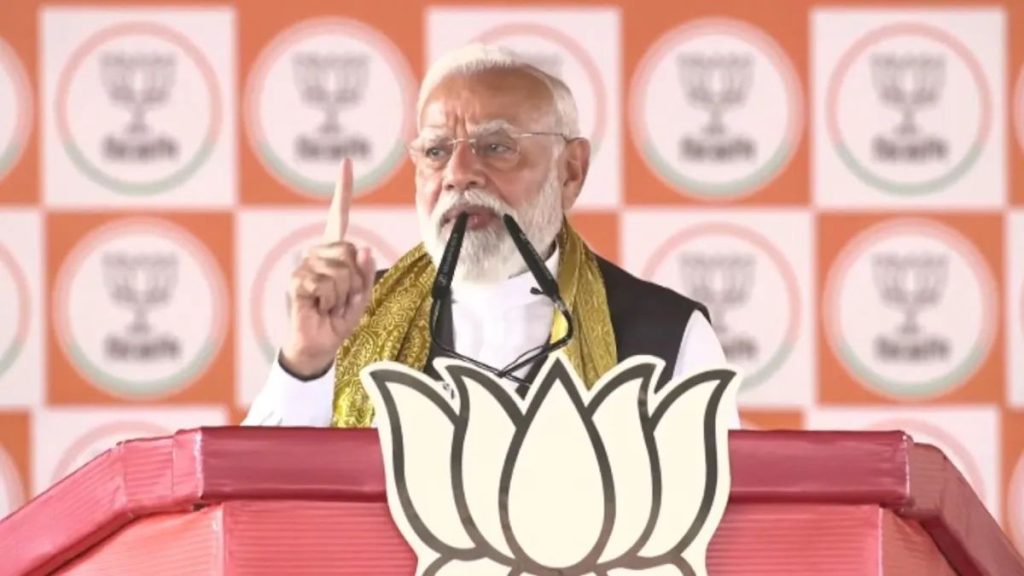 आशा भोसले का निधन; पीएम मोदी बोले- TMC ने मदरसों को ₹6000 करोड़ दिए; सीएम फडणवीस का दावा-कांग्रेस में राहुल गांधी को हटाने की तैयारी चल रही