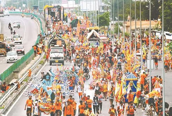 दिल्ली-देहरादून हाईवे कांवड़ यात्रा के कारण पूरी तरह बंद