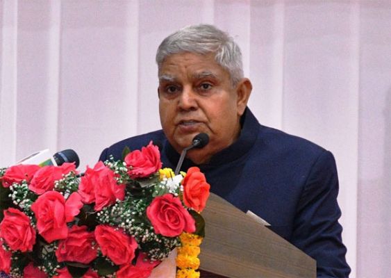 देश की प्रगति के लिए युवाओं को अपनाना होगा राष्ट्र प्रथम का सूत्र : धनखड़