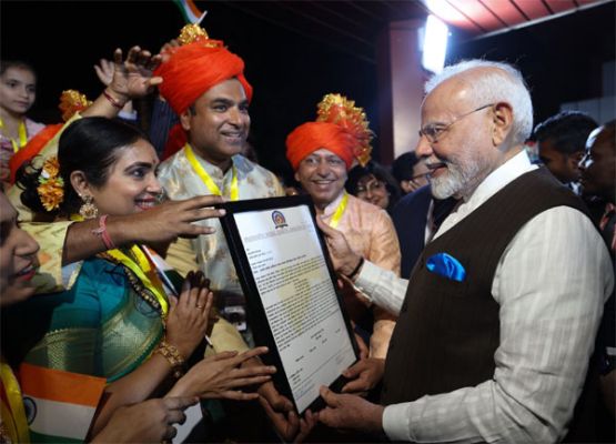 नाइजीरिया पहुंचने पर पीएम मोदी का हुआ ऐतिहासिक स्वागत