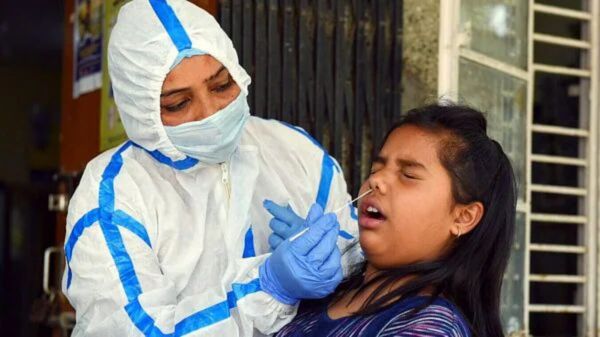  देश में कोरोना का कहर जारी, अबतक 12 मौतें, एक्टिव केस की संख्या 1200 के पार, पटना AIIMS में महिला डॉक्टर समेत 7 पॉजिटिव