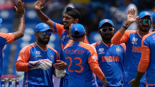 India vs England T20 WC 2024 semifinal: भारत ने डिफेंडिंग चैंपियन इंग्लैंड को रौंदकर फाइनल में किया प्रवेश, दूसरे सेमीफाइनल में 68 रन से दर्ज की जीत, कुलदीप-अक्षर ने झटके 3-3 विकेट