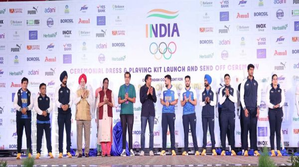 Paris Olympics 2024 में 120 भारतीय एथलीट लेंगे भाग, विदाई समारोह में खेल मंत्री मांडविया बोले- &lsquo;भारत की पदक तालिका में होगा सुधार, खिलाड़ी करेंगे सर्वश्रेष्ठ प्रदर्शन&rsquo;